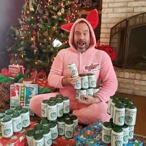 Meet your Posher, Max